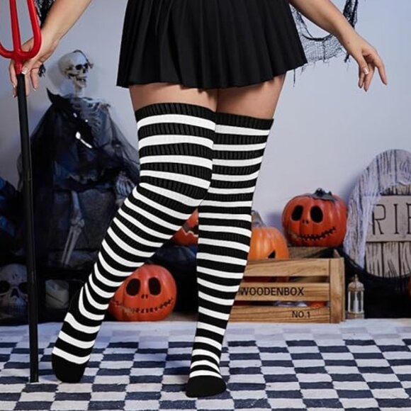 Plus Size Thigh High Socks - Picture 6 of 6